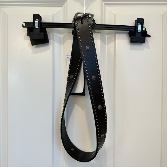 SOLD OUT! NWT Weekend Max Mara Genuine Leather Belt with Studs Size: Various - Picture 8 of 16